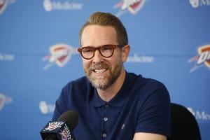 绝了！三少新约全生效时雷霆角色阵容仅卡鲁索维金斯两份保障薪水